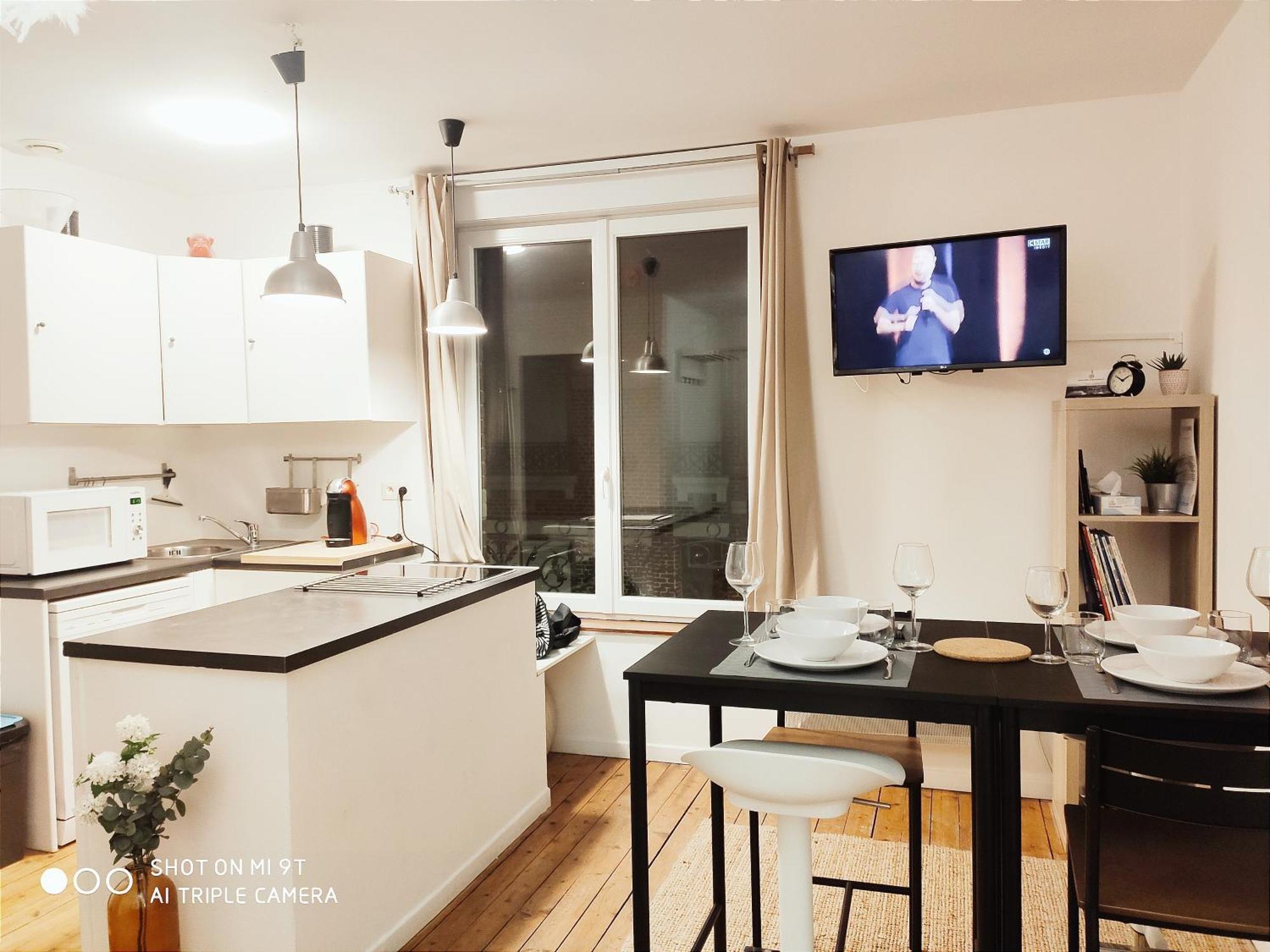 Chaleureux T2 Au Style Vintage - Rue Gratuite Apartment Amiens Bagian luar foto